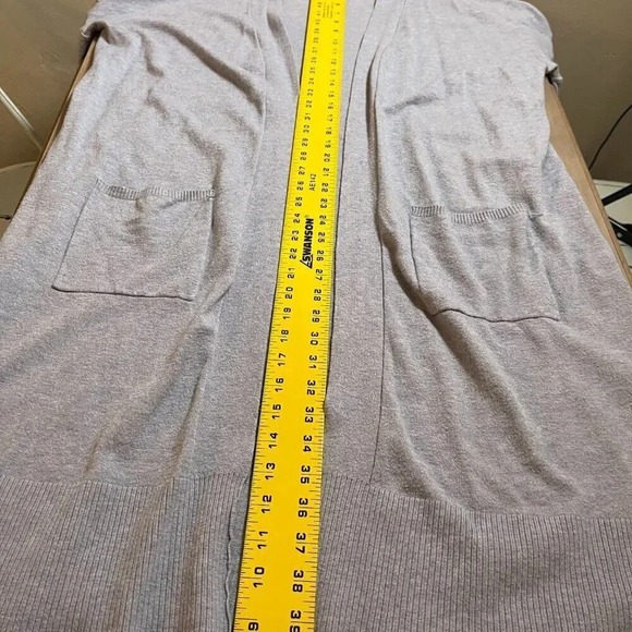 Women’s Debut Cardigan Size Large - Picture 5 of 8